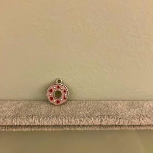 Size : Small/One Size